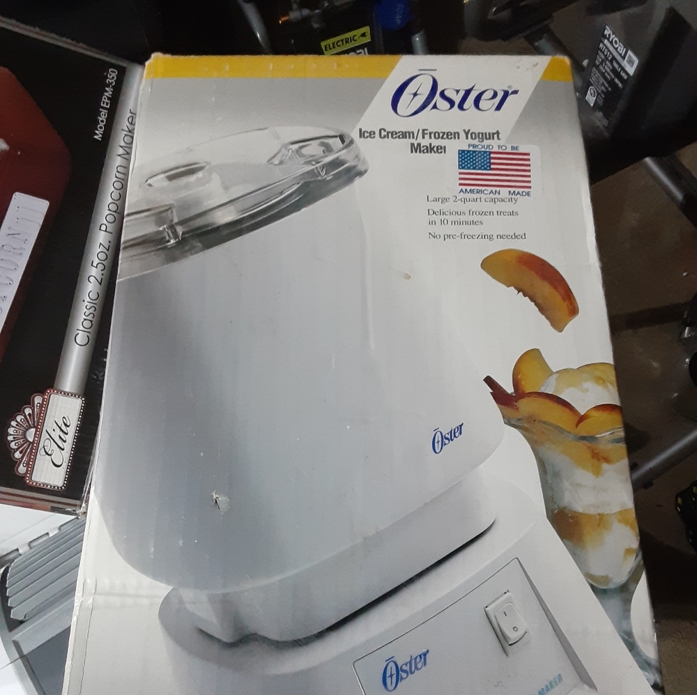 Oster Frozen Yogurt and Ice Cream Maker